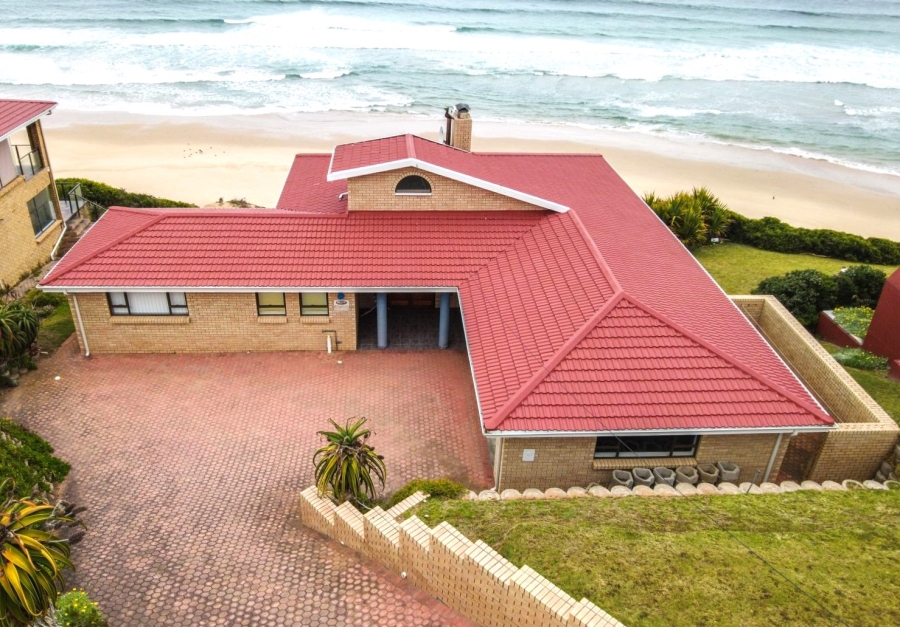 4 Bedroom Property for Sale in Dana Bay Western Cape